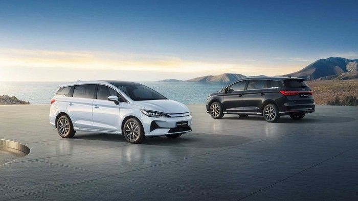 byd-m6-di-india-pakai-nama-emax-7-1741248919702.jpeg