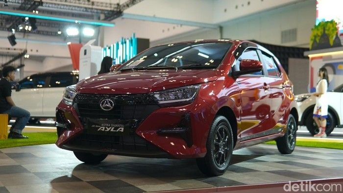 daihatsu-ayla-di-gjaw-2024_169.jpeg