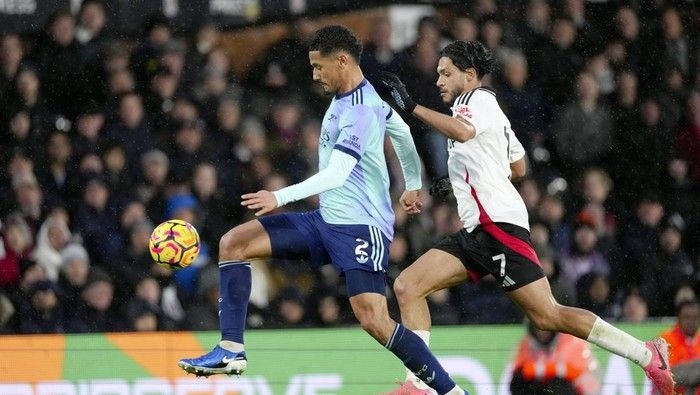 fulham-arsenal-1_169.jpeg