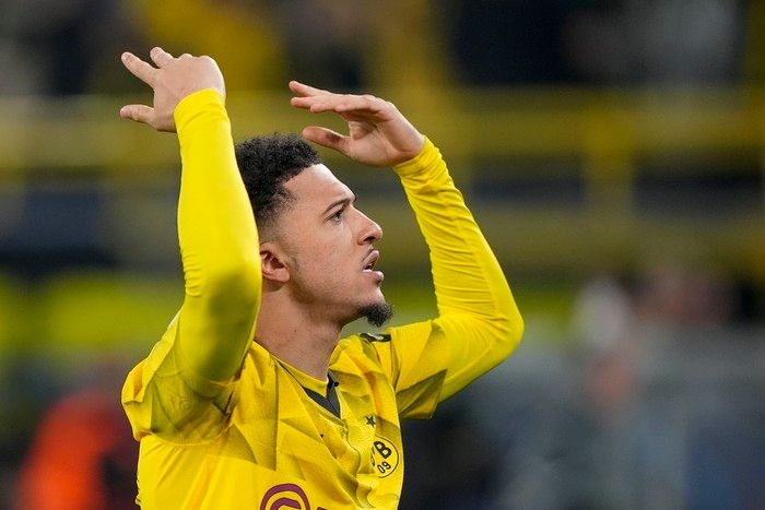 jadon-sancho-2.jpeg