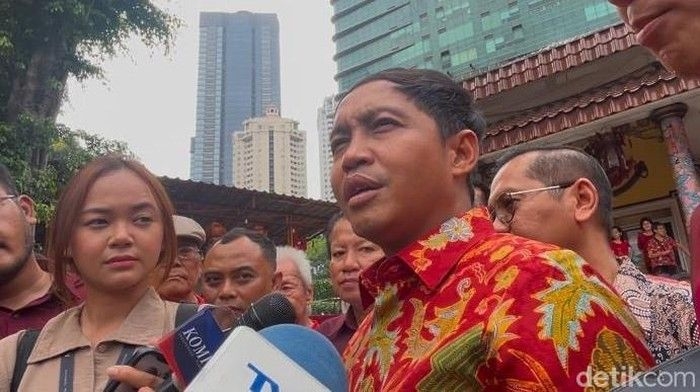 menteri-kehutanan-raja-juli-antoni_169.jpeg