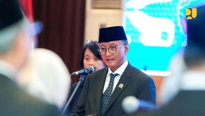 pejabat-kementerian-pu-dirombak_169.jpeg