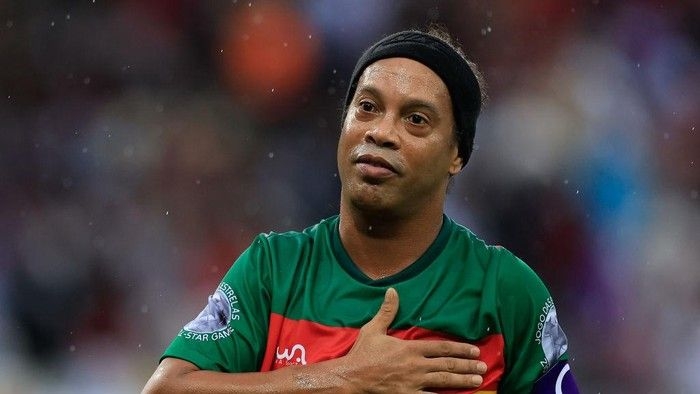ronaldinho_169.jpeg