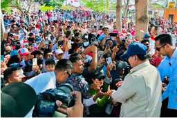 Kunjungan Kerja Kepresidenan di Bali: Ribuan Warga Jembrana Sambut Meriah Kedatangan Prabowo, Pihak Istana Beri Apresiasi Tinggi