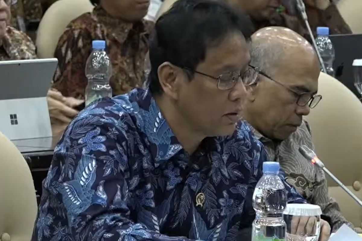 Politik & Ekonomi: Prabowo 6 Kali Reshuffle Kabinet, Terbaru Purbaya Diganti Suahasil Nazara