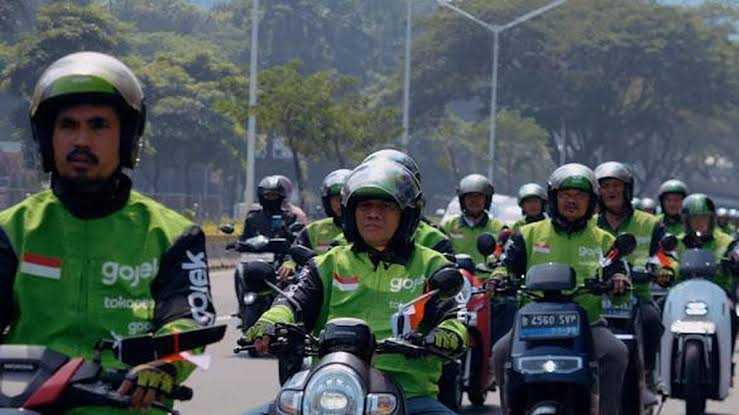 Prabowo Klaim Penghasilan Ojol Naik hingga 3 Kali Lipat, Ini Respons Asosiasi Pengemudi Online